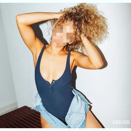 Красивая незнакомка готова принять тебя с выгодной СКИДКОЙ! фото 4